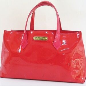 Authentic Louis Vuitton Wilshire Rose Pop Vernis Leather Hand Bag